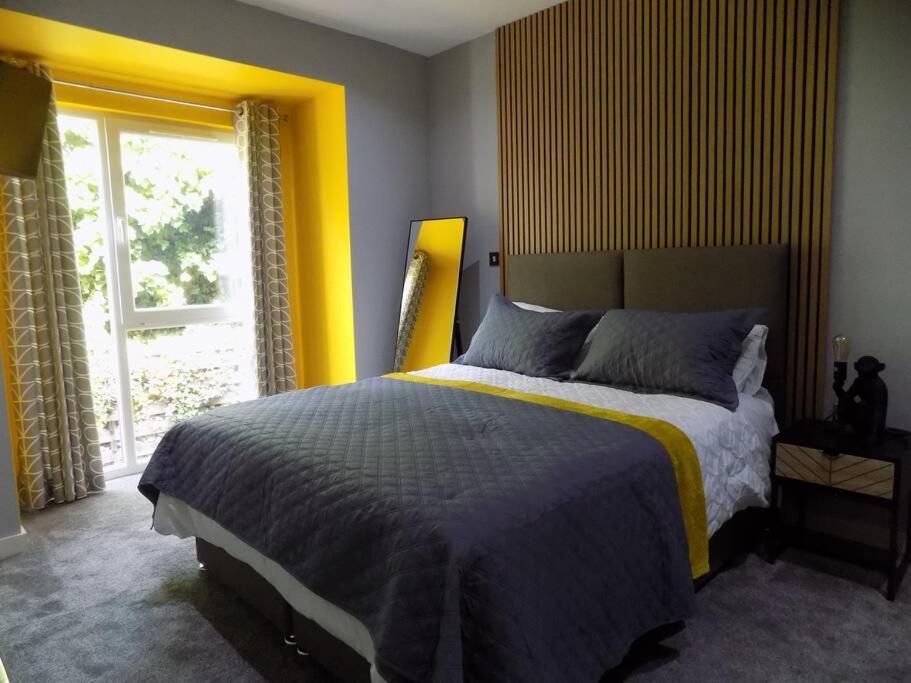 2 Bedroom Luxury City Centre Apt Lincoln Exterior foto